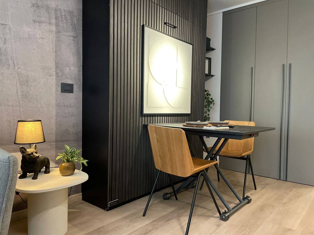 Wooden Panel 240 Encina Negra en accesos y espacios, fieltro Negro